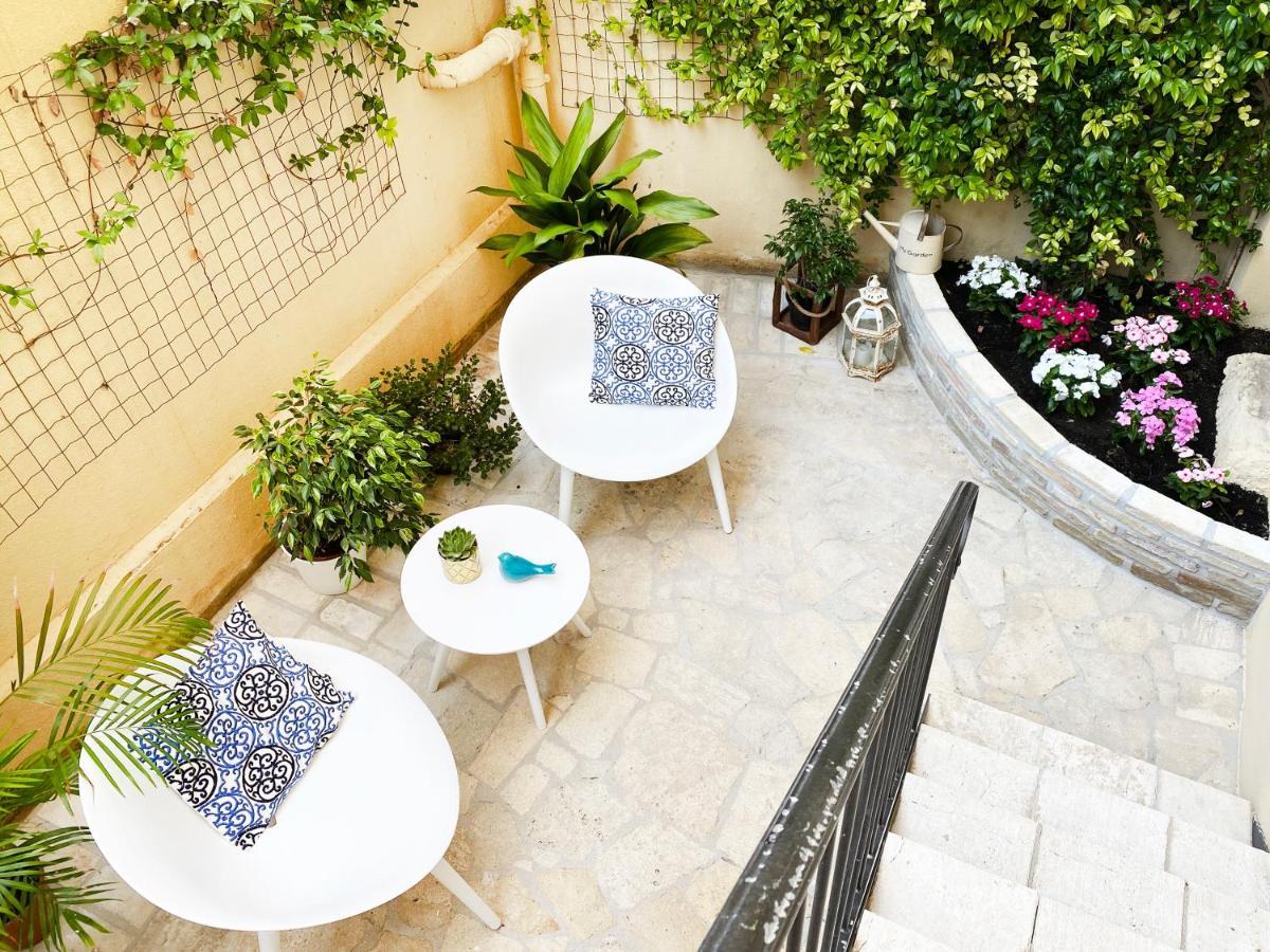 Lucenova Suite Guest-House Cagliari Exterior photo